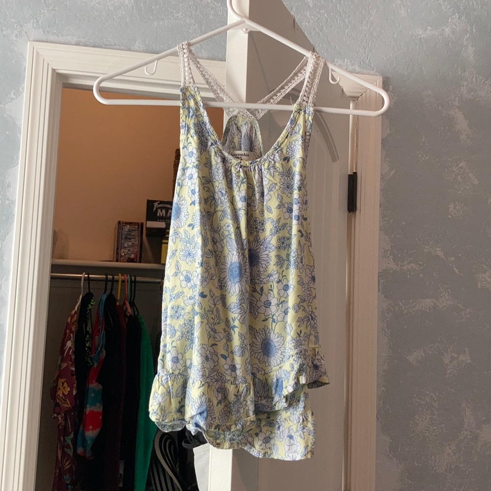 Tank-top